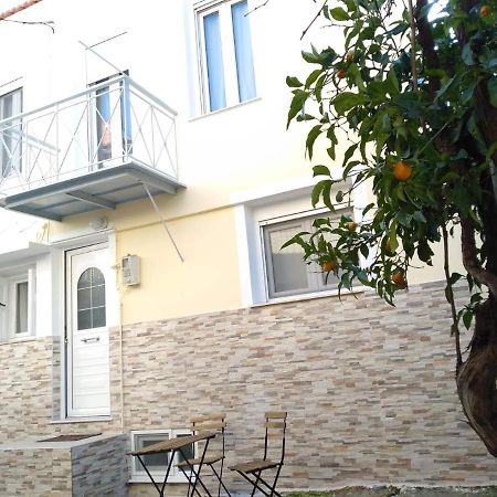 Apartamento Aspa'S Traditional House Plomari Exterior foto